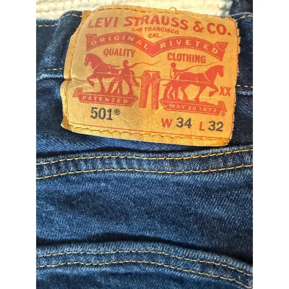 Levi's 501 Original Fit Men's Jeans W34 L32 Dark Wash Button Fly Straight Leg